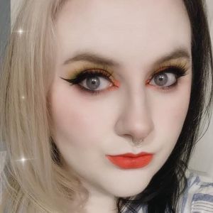 Meet your Posher, Alissa